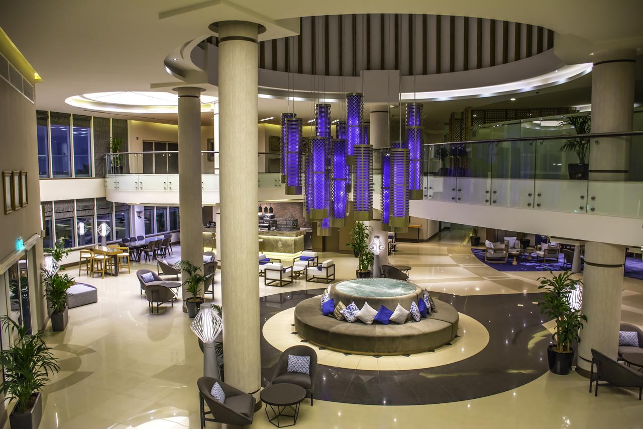 Radisson Blu Resort, Al Khobar Халф-Мун-Бей Екстер'єр фото Lobby