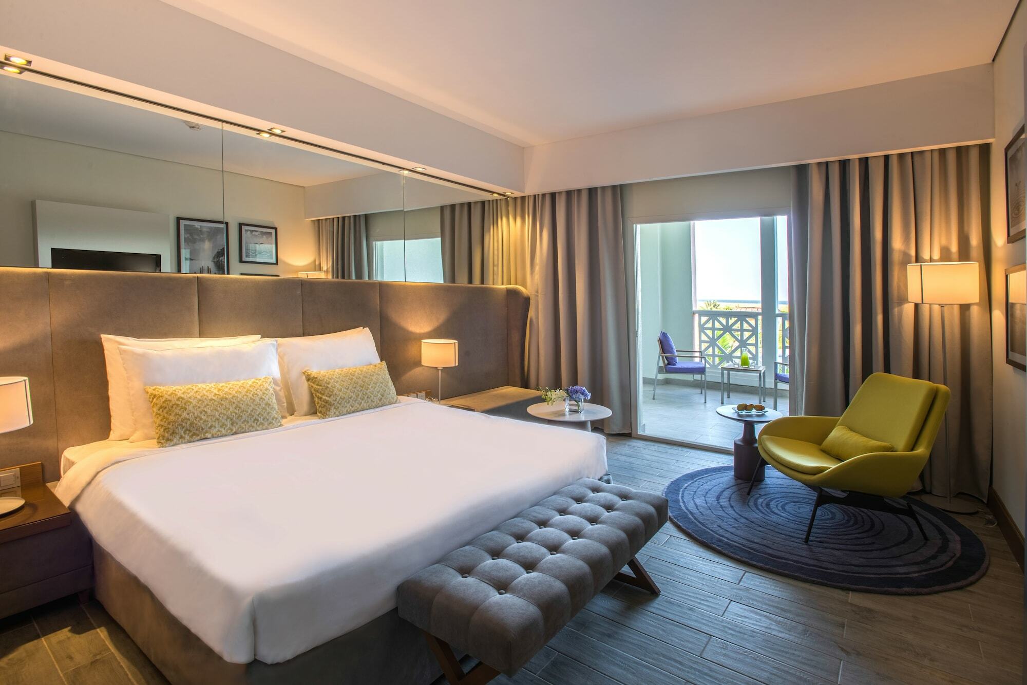 Radisson Blu Resort, Al Khobar Халф-Мун-Бей Екстер'єр фото Deluxe Room