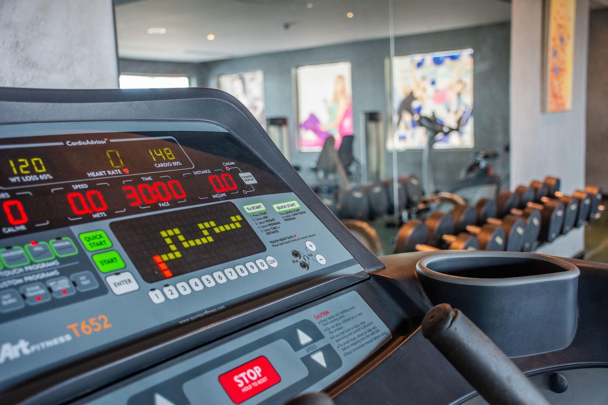 Radisson Blu Resort, Al Khobar Халф-Мун-Бей Екстер'єр фото Treadmill console