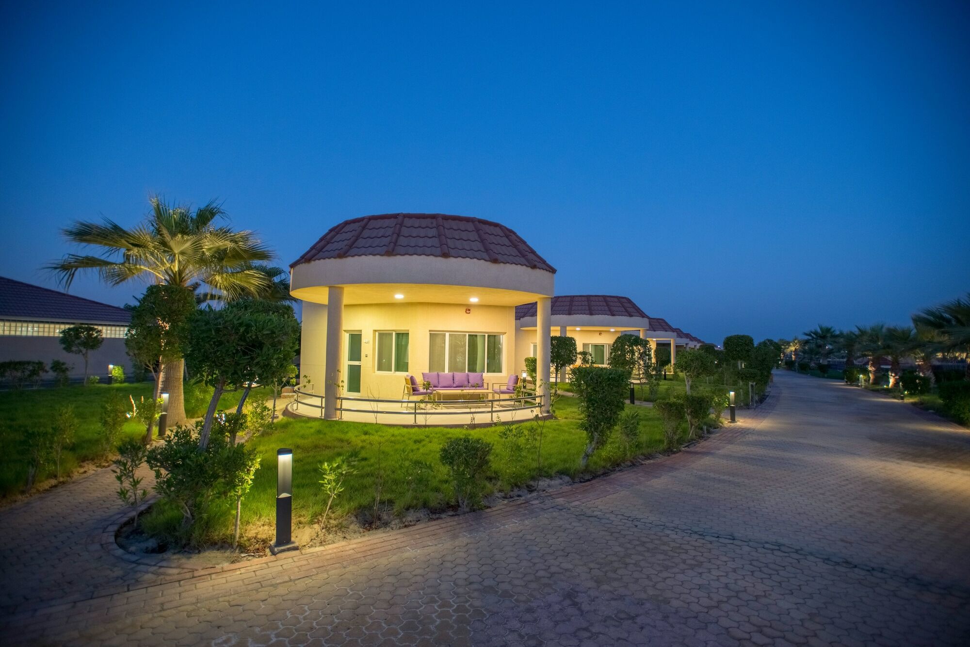 Radisson Blu Resort, Al Khobar Халф-Мун-Бей Екстер'єр фото The resort at night
